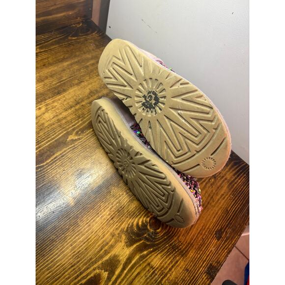 UGG Purple Classic Mini Stellar Sequin Boots Size 8 - Picture 13 of 13